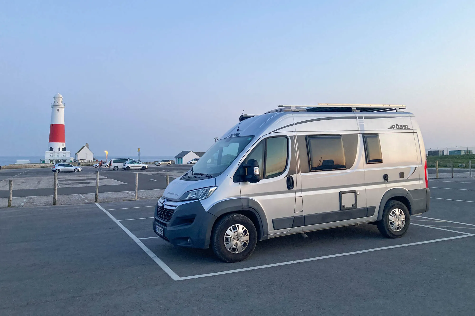 Wohnmobil Übernachtung auf bezahltem Parkplatz in Südengland