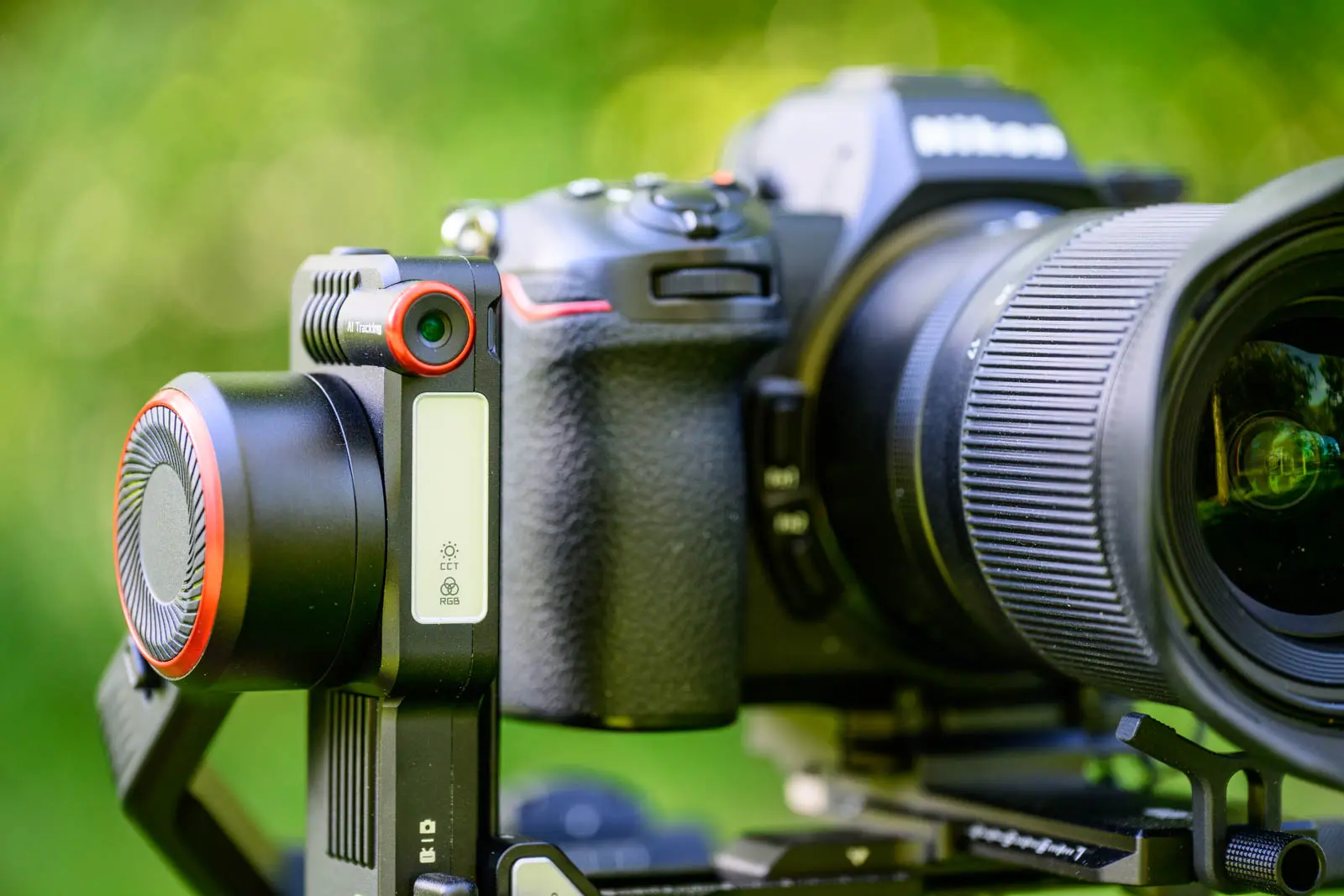 Eingebautes Licht im Hohem iSteady Mtr3 Pro Gimbal